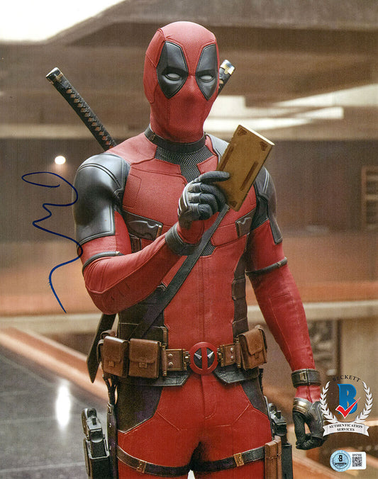 RYAN REYNOLD AUTOGRAPH SIGNED 11X14 PHOTO MARVEL DEADPOOL BECKETT BAS