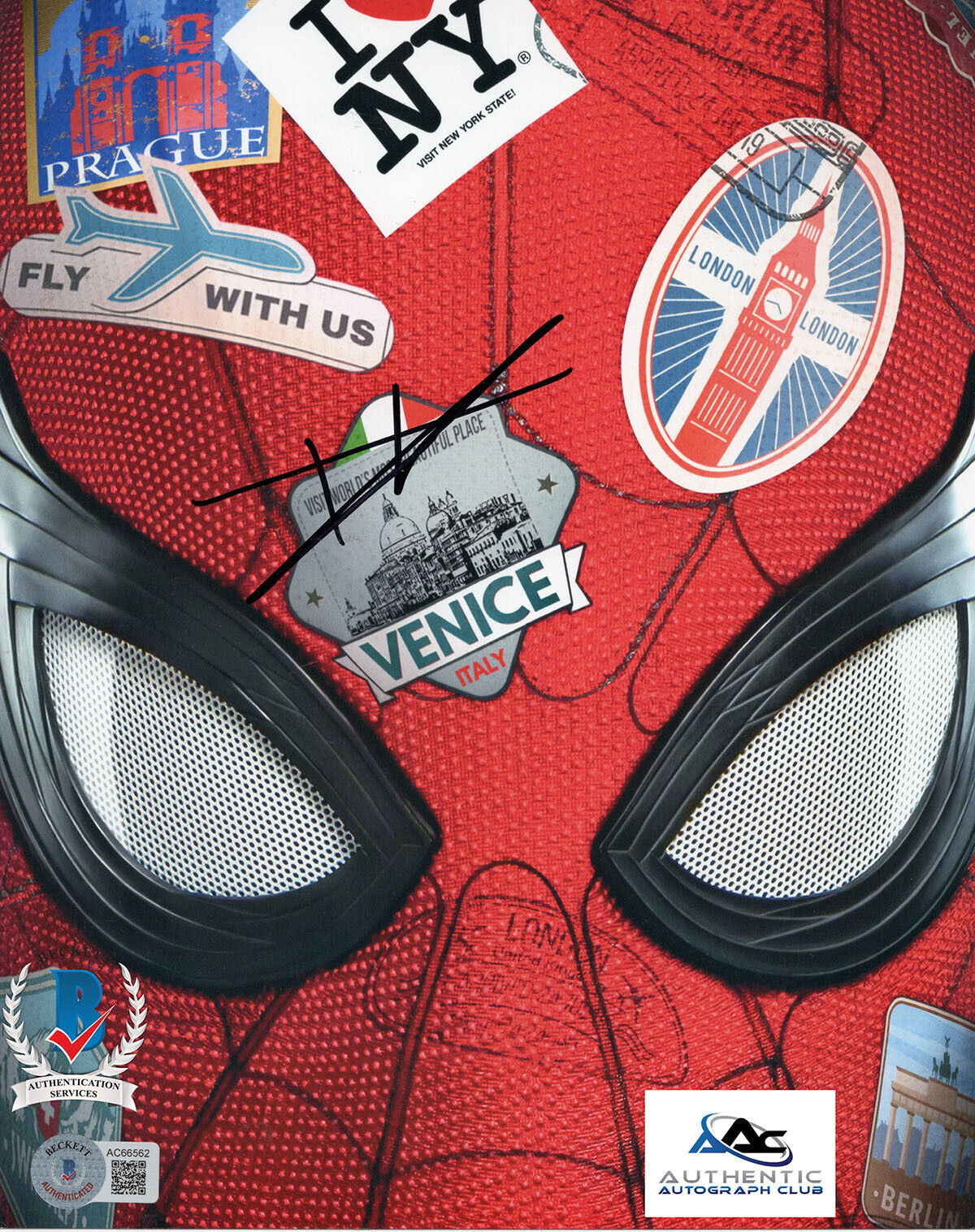 TOM HOLLAND AUTOGRAPH SIGNED 8x10 PHOTO MARVEL SPIDERMAN SPIDER-MAN BECKETT BAS