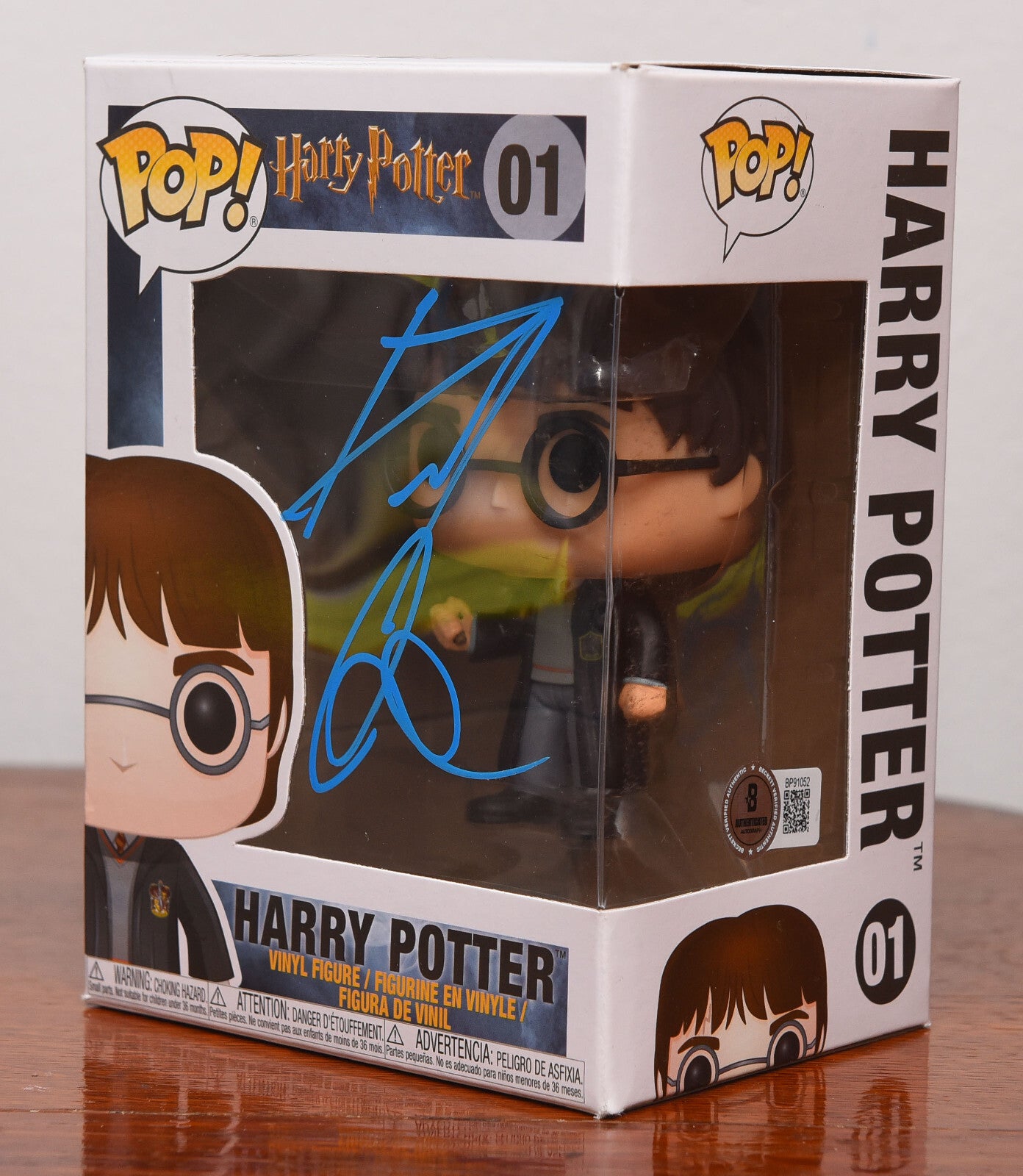 DANIEL RADCLIFFE AUTOGRAPH SIGNED HARRY POTTER FUNKO POP 01 BECKETT BAS