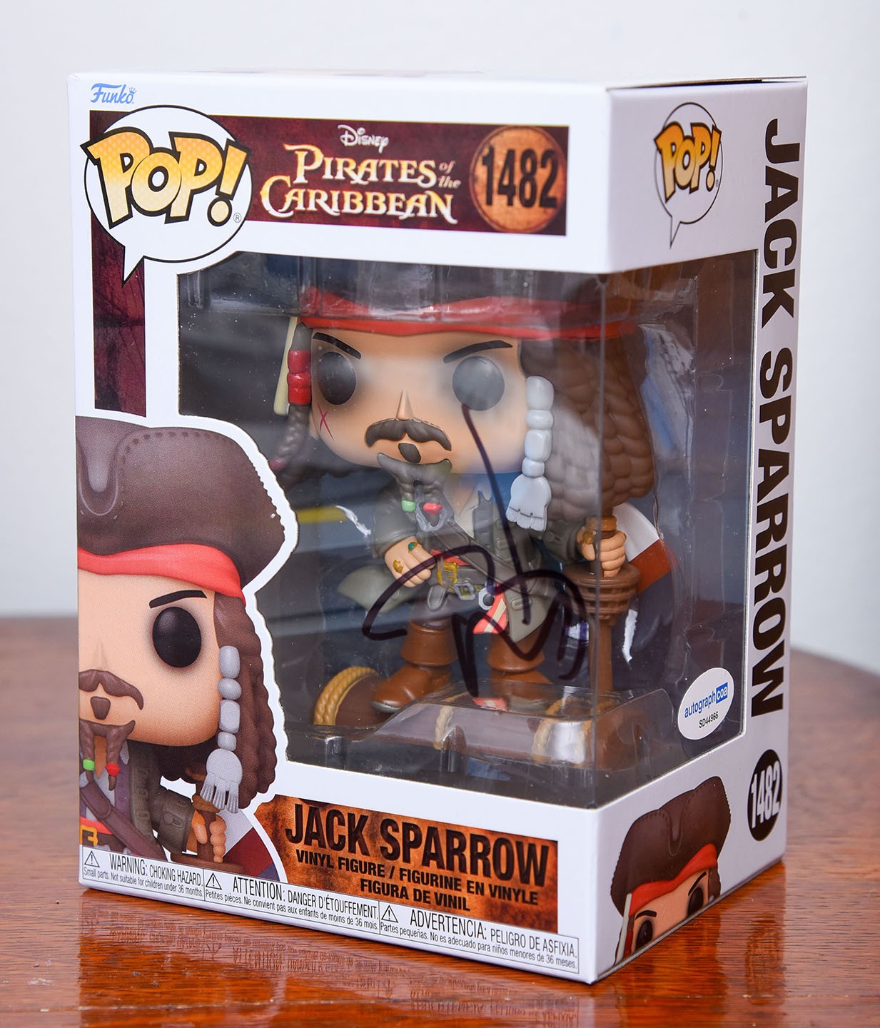 JOHNNY DEPP AUTOGRAPH SIGNED FUNKO POP PIRATES OF THE CARIBBEAN JACK SPARROW COA