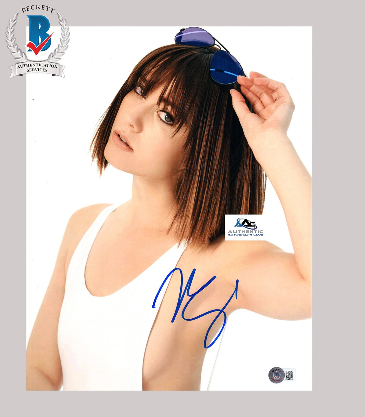 MARY ELIZABETH WINSTEAD AUTOGRAPH SIGNED 11X14 PHOTO BECKETT BAS
