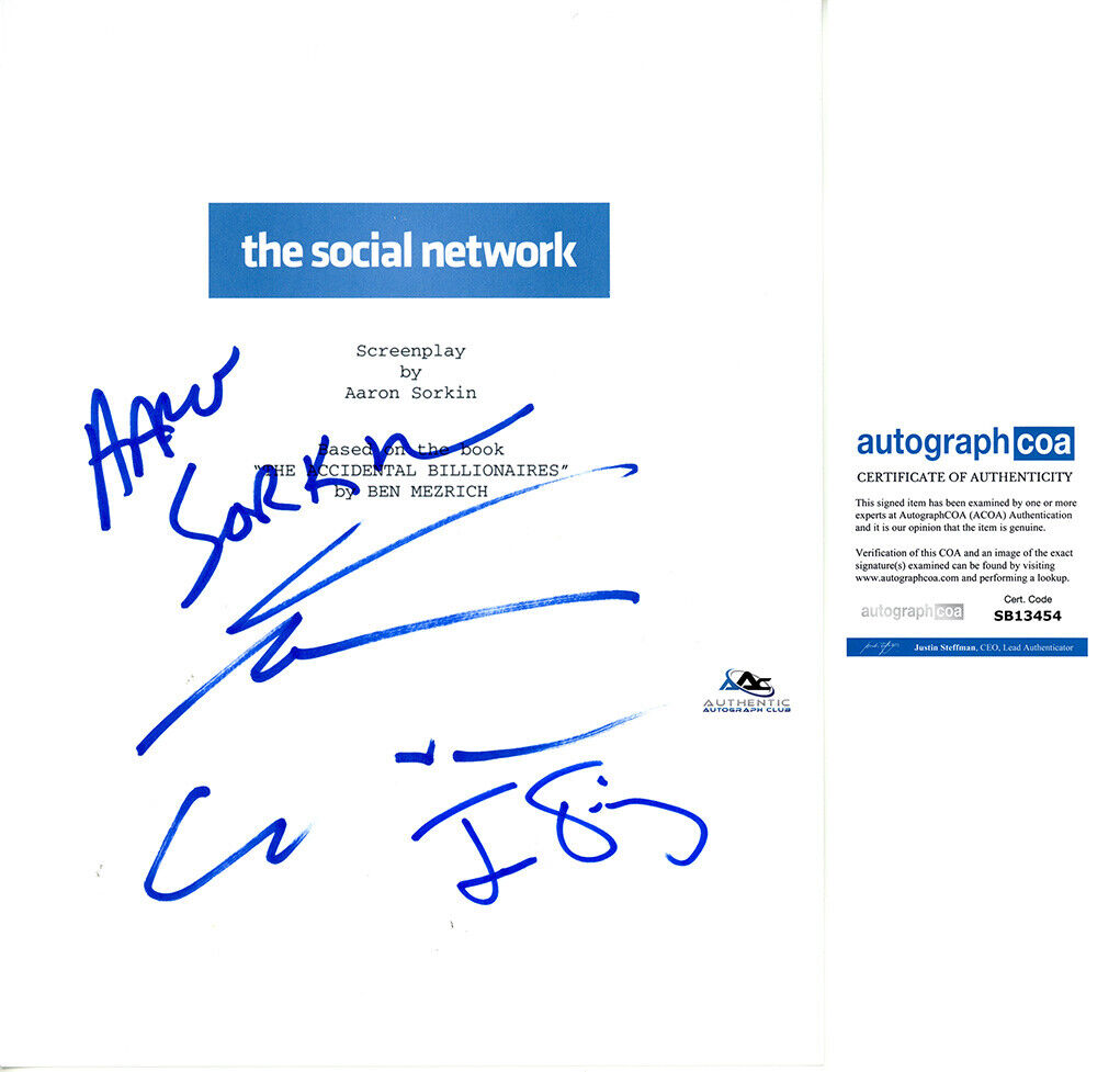 RARE ANREW GARFIELD, JESSE EISENBERG AUTOGRAPH SIGNED THE SOCIAL NETWORK SCRIPT