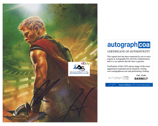 CHRIS HEMSWORTH AUTOGRAPH SIGNED 8x10 PHOTO THOR RAGNAROK ACOA