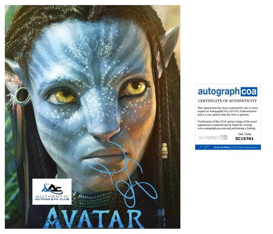 ZOE SALDANA AUTOGRAPH SIGNED 8x10 PHOTO AVATAR ACOA