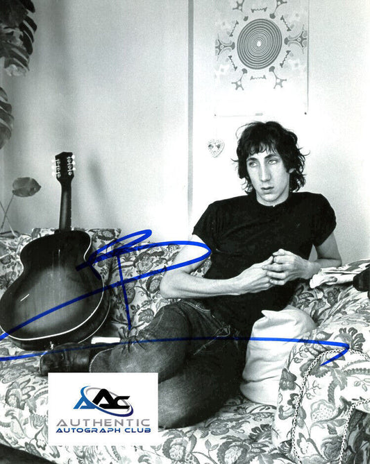 PETE TOWNSHEND AUTOGRAPH SIGNED 8x10 PHOTO THE WHO GUITARIST COA