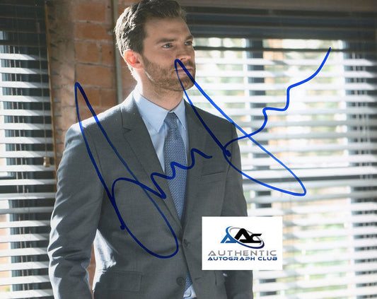 JAMIE DORNAN AUTOGRAPH SIGNED 8X10 PHOTO MODEL ACTOR FIFTY SHADES OF GREY COA