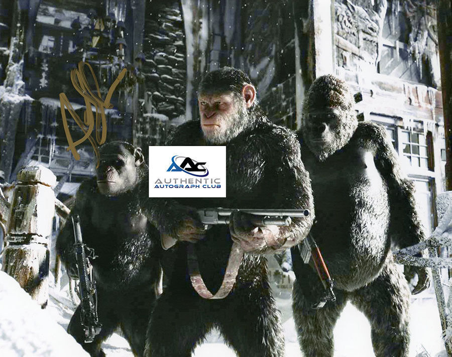 ANDY SERKIS AUTOGRAPH SIGNED 8x10 PHOTO PLANET OF THE APES COA