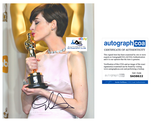 ANNE HATHAWAY AUTOGRAPH SIGNED 8X10 PHOTO OSCAR ACADEMY AWARD WINNER ACOA