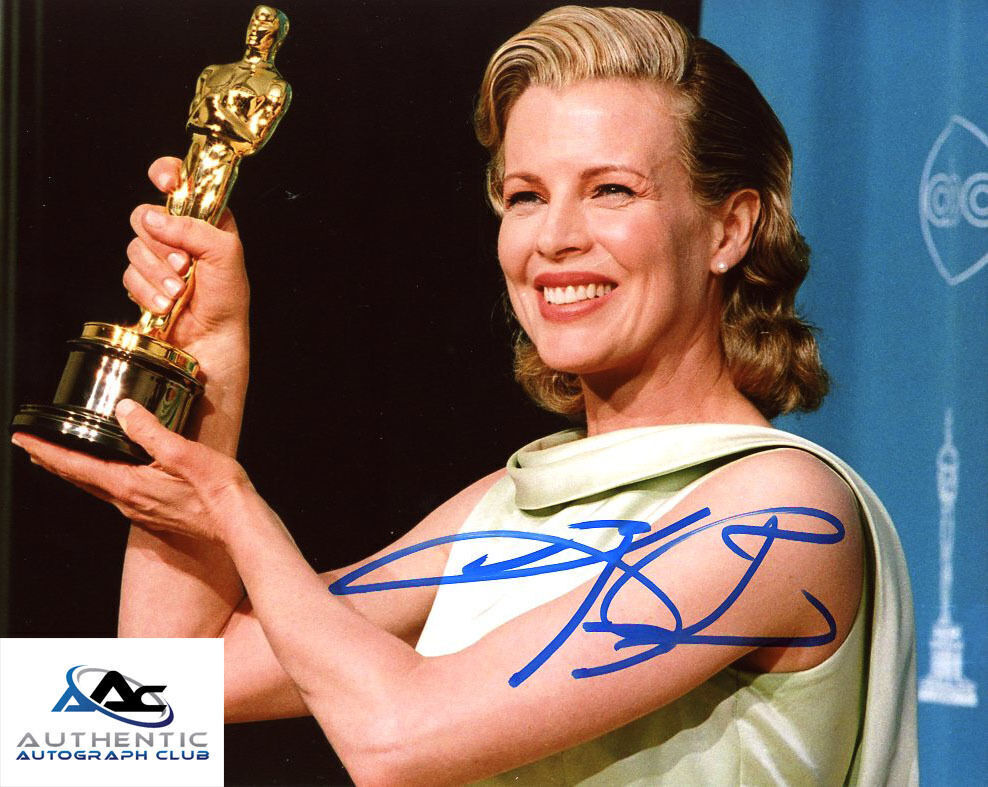 KIM BASINGER AUTOGRAPH SIGNED 8x10 PHOTO OSCAR ACADEMY AWARD WINNER BATMAN COA