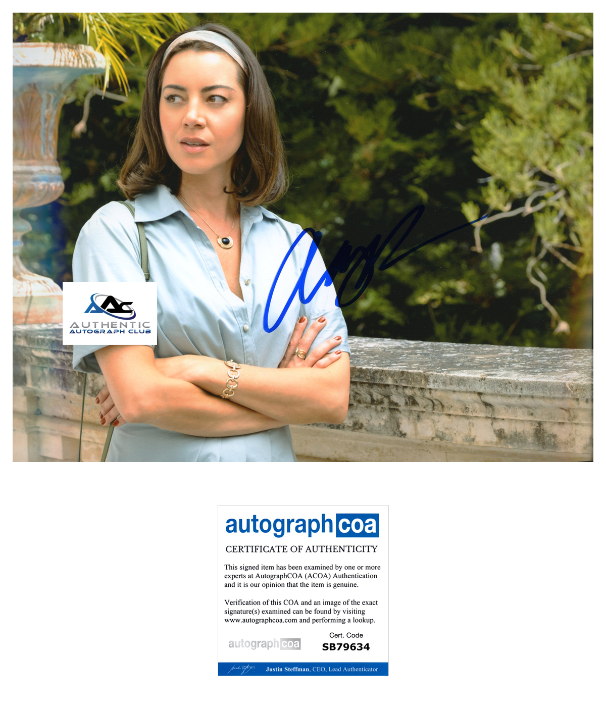 AUBREY PLAZA AUTOGRAPH SIGNED 8X10 PHOTO WHITE LOTUS PARKS AND RECREATION ACOA