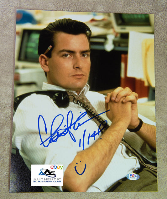 CHARLIE SHEEN AUTOGRAPH SIGNED 11x14 PHOTO WALL STREET PSA/DNA