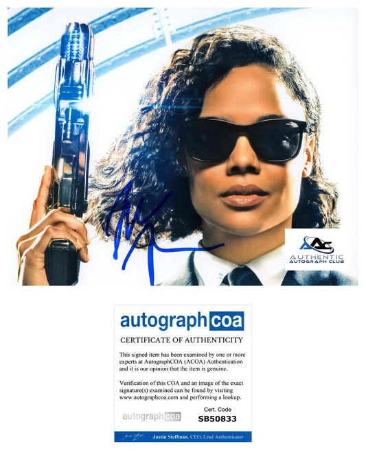 TESSA THOMPSON AUTOGRAPH SIGNED 8X10 PHOTO MEN IN BLACK MOLLY ACOA