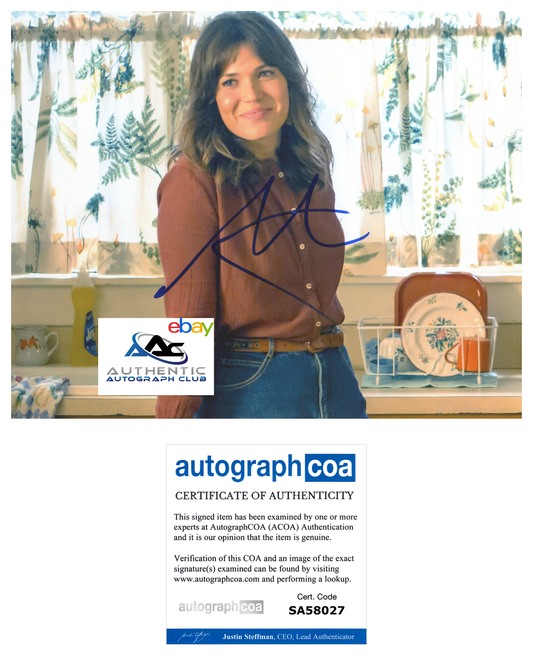 MANDY MOORE AUTOGRAPH SIGNED 8x10 PHOTO THIS IS US ACOA