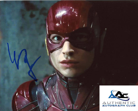 EZRA MILLER AUTOGRAPH SIGNED 8x10 PHOTO THE FLASH COA