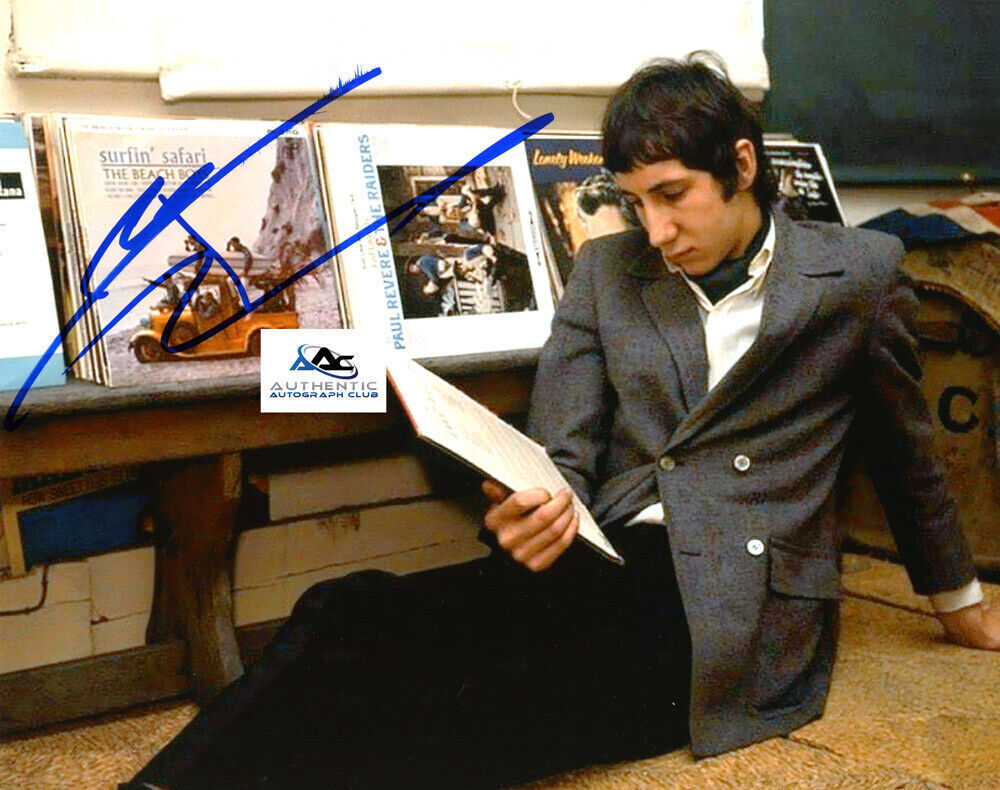 PETE TOWNSHEND AUTOGRAPH SIGNED 8x10 PHOTO THE WHO GUITARIST COA