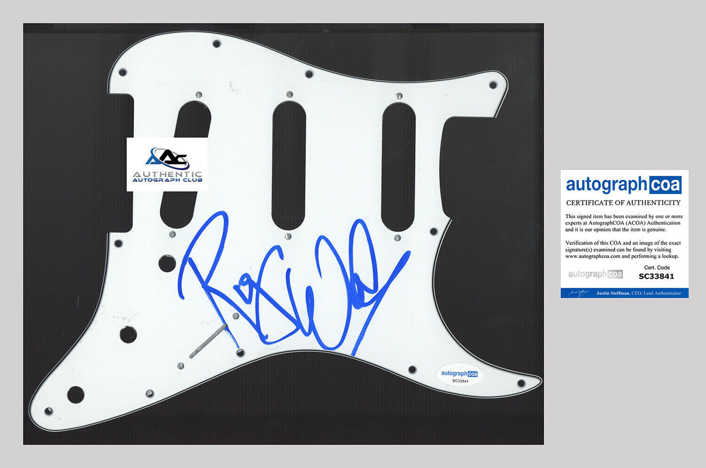 ROGER WATERS AUTOGRAPH SIGNED PICKGUARD SCRATCHPLATE PINK FLOYD ACOA