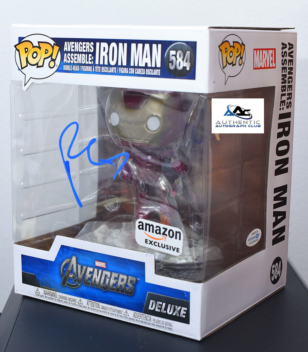 ROBERT DOWNEY JR AUTOGRAPH SIGNED MARVEL AVENGERS IRON MAN DELUXE FUNKO 584 ACOA