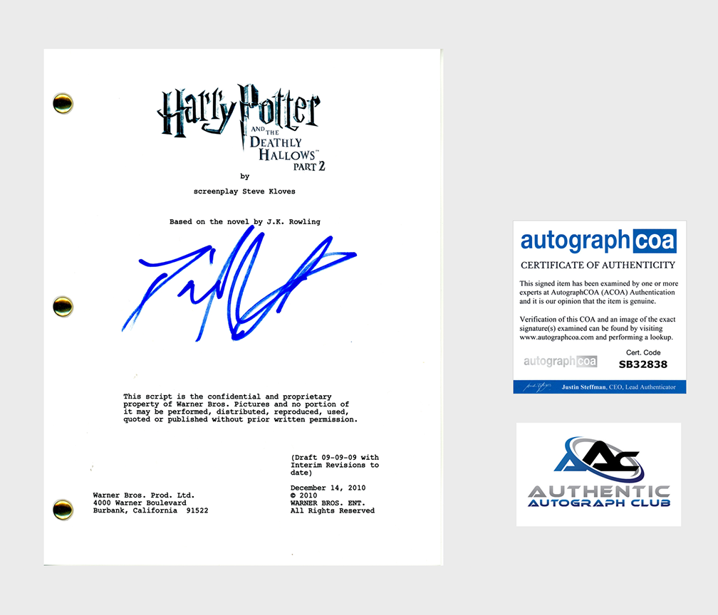 DANIEL RADCLIFFE AUTOGRAPH SIGNED HARRY POTTER DEATHLY HALLOWS FULL SCRIPT ACOA