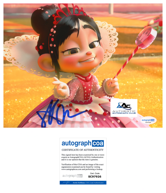 COMEDIAN SARAH SILVERMAN AUTOGRAPH SIGNED 8X10 PHOTO VANELLOPE WRECK IT RALPH