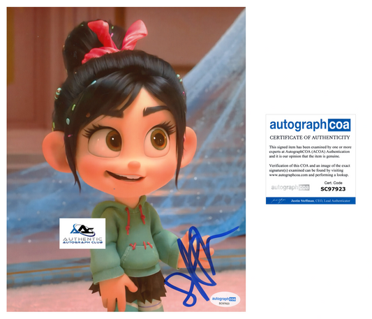 COMEDIAN SARAH SILVERMAN AUTOGRAPH SIGNED 8X10 PHOTO VANELLOPE WRECK IT RALPH