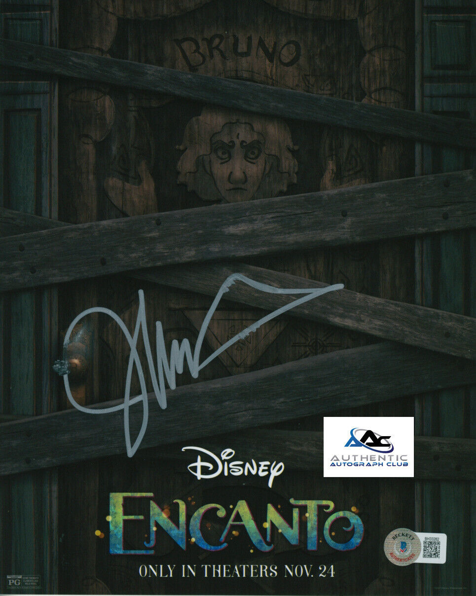 JOHN LEGUIZAMO AUTOGRAPH SIGNED 8X10 PHOTO BRUNO ENCANTO BAS BECKETT