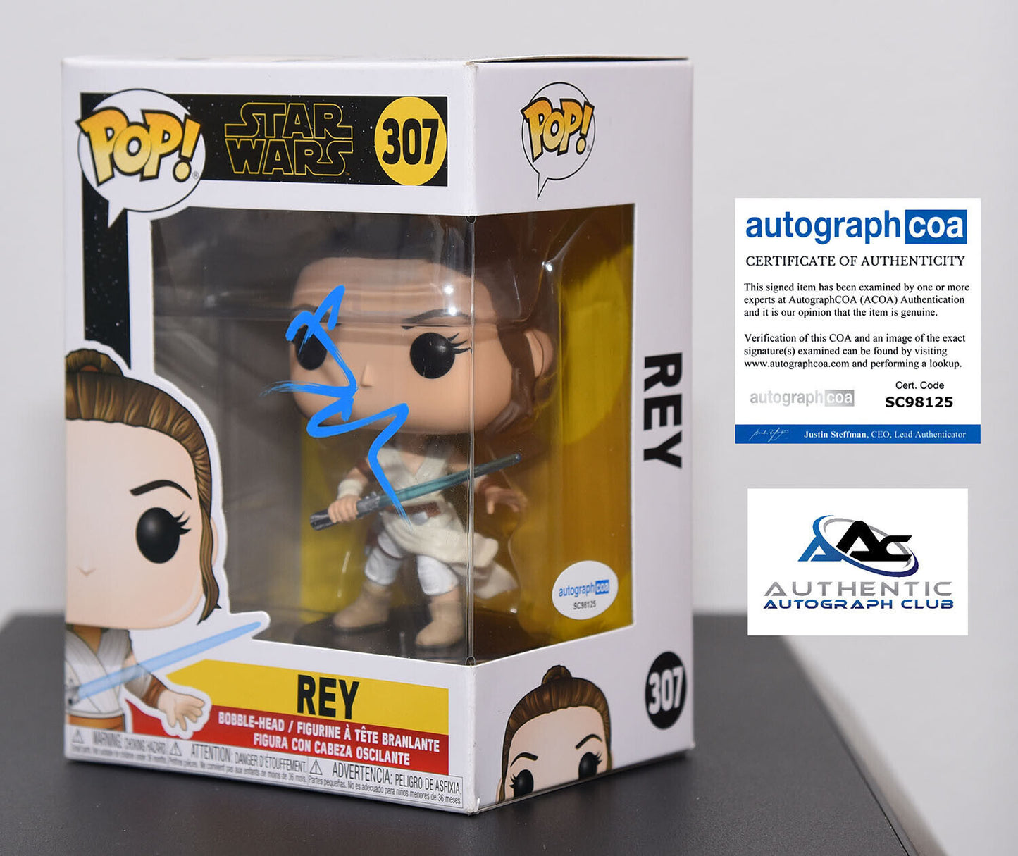 DAISY RIDLEY AUTOGRAPH SIGNED STAR WARS REY FUNKO POP 307 ACOA