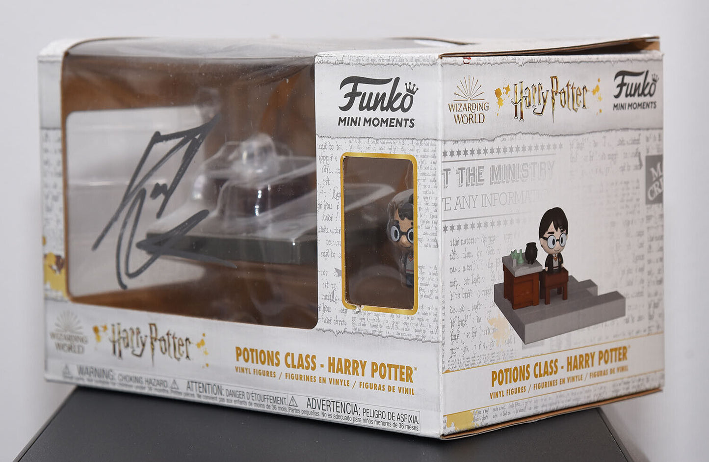 DANIEL RADCLIFFE AUTOGRAPH SIGNED FUNKO POP HARRY POTTER MINI MOMENTS ACOA