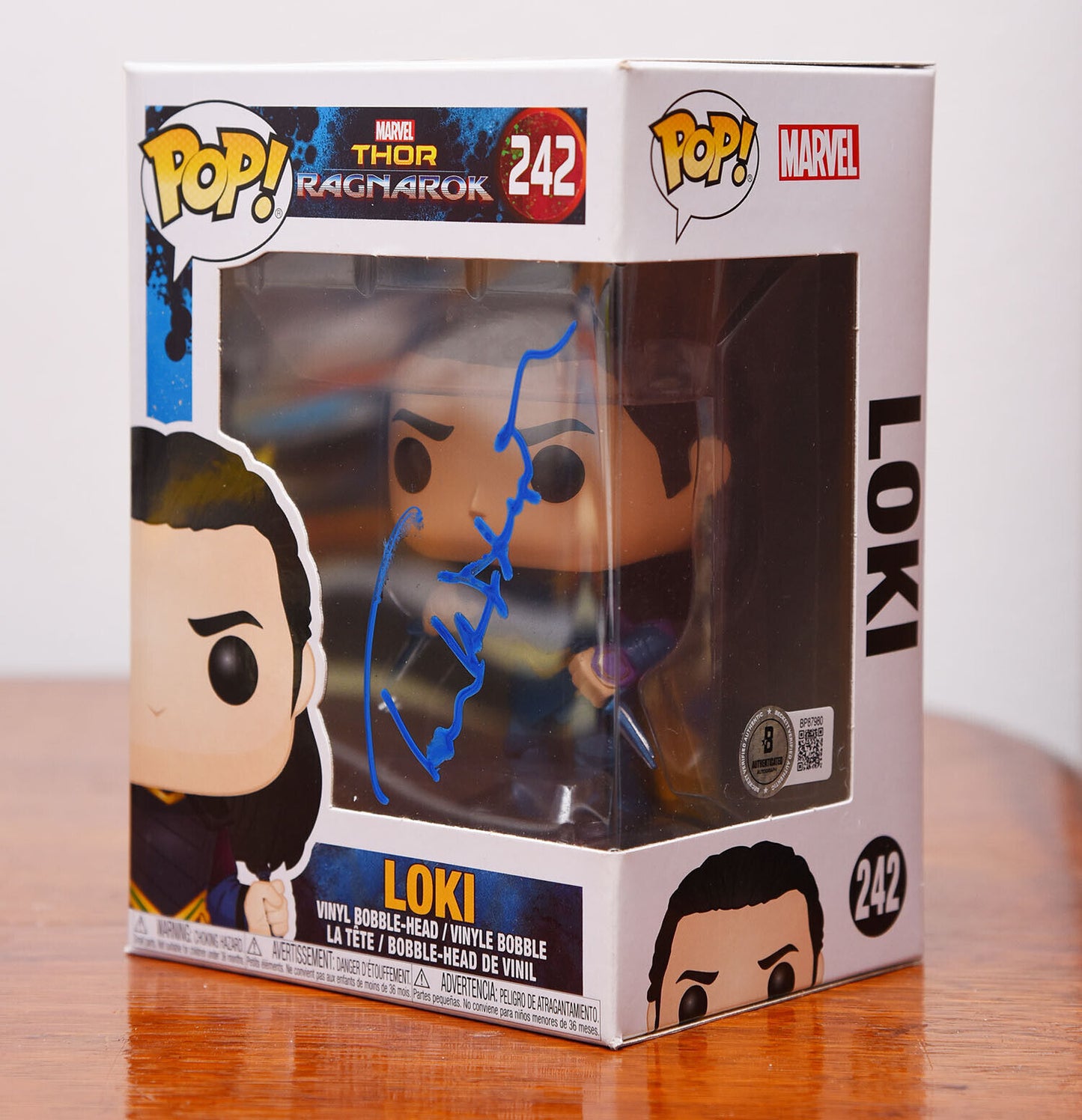 TOM HIDDLESTON AUTOGRAPH SIGNED MARVEL THOR LOKI  FUNKO POP #242 BECKETT BAS