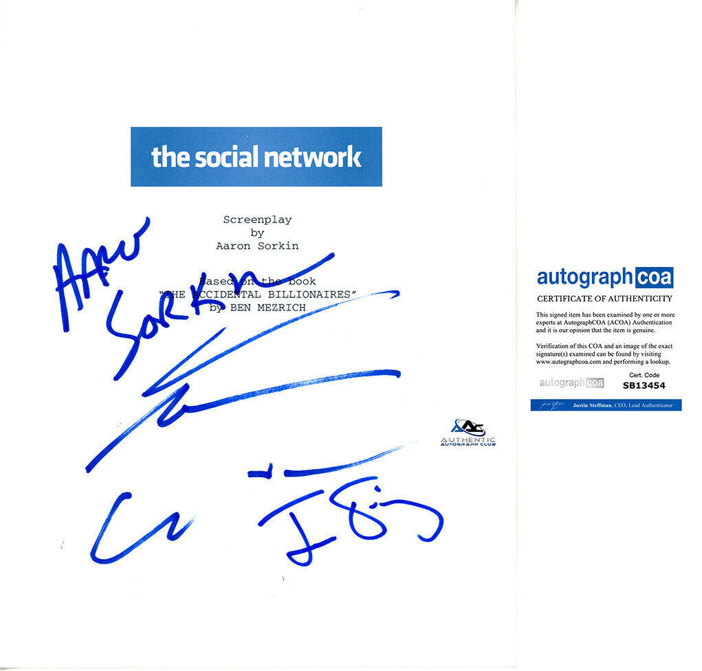 RARE ANREW GARFIELD, JESSE EISENBERG AUTOGRAPH SIGNED THE SOCIAL NETWORK SCRIPT