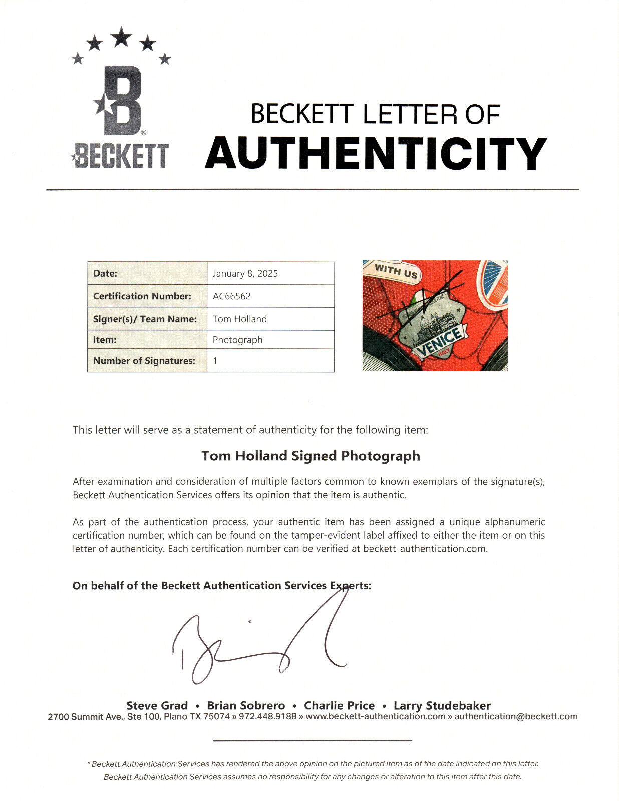 TOM HOLLAND AUTOGRAPH SIGNED 8x10 PHOTO MARVEL SPIDERMAN SPIDER-MAN BECKETT BAS