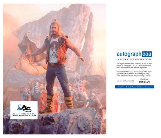 CHRIS HEMSWORTH AUTOGRAPH SIGNED 8x10 PHOTO THOR RAGNAROK MARVEL ACOA