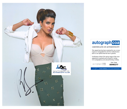 PRIYANKA CHOPRA AUTOGRAPH SIGNED 8X10 PHOTO ACOA