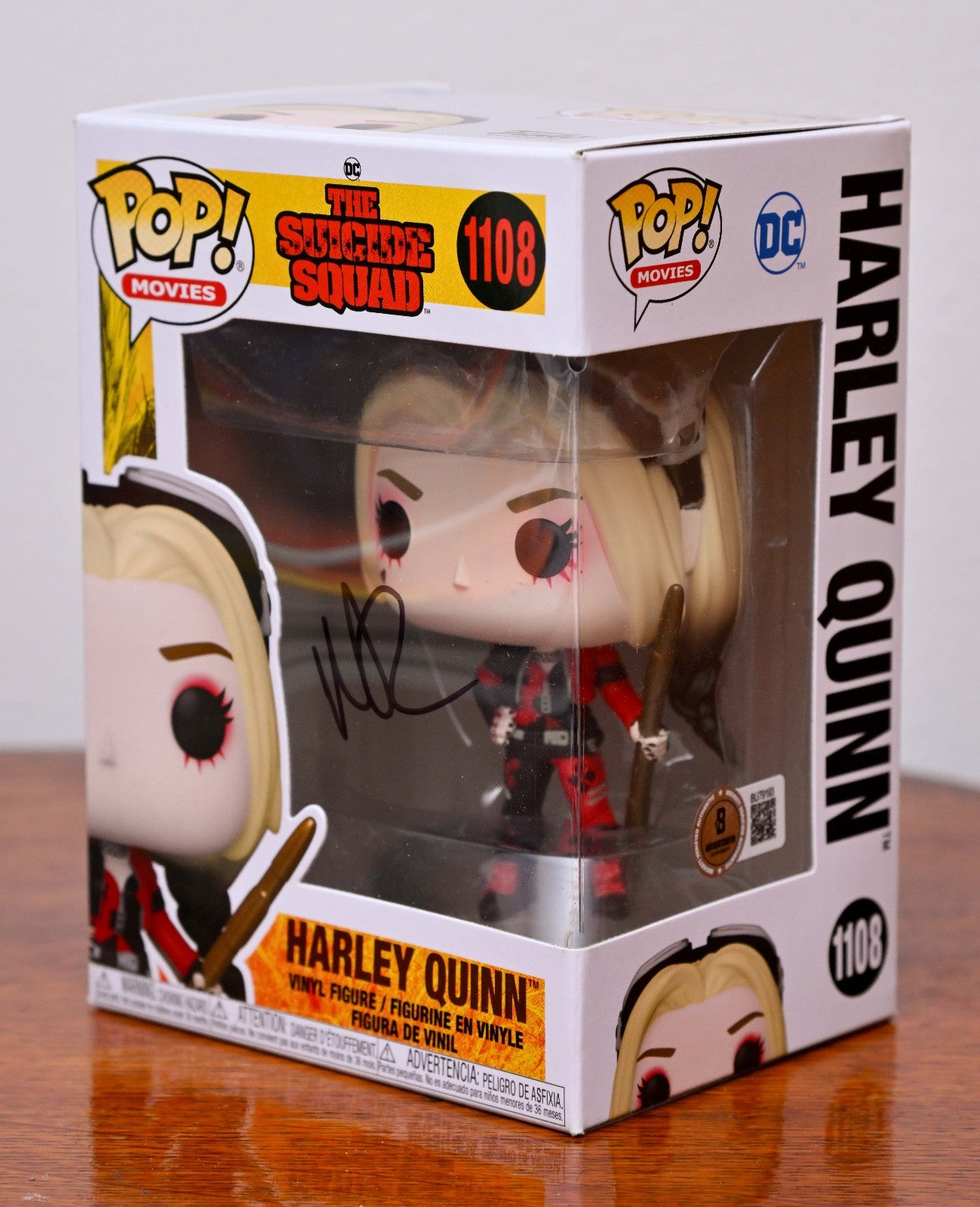 MARGOT ROBBIE AUTOGRAPH SIGNED SUICIDE SQUAD HARLEY QUINN FUNKO POP BECKETT BAS