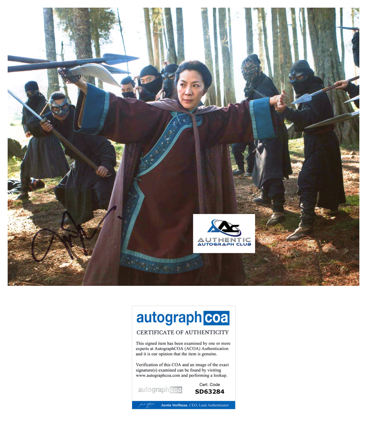 MICHELLE YEOH AUTOGRAPH SIGNED 8x10 PHOTO ACOA
